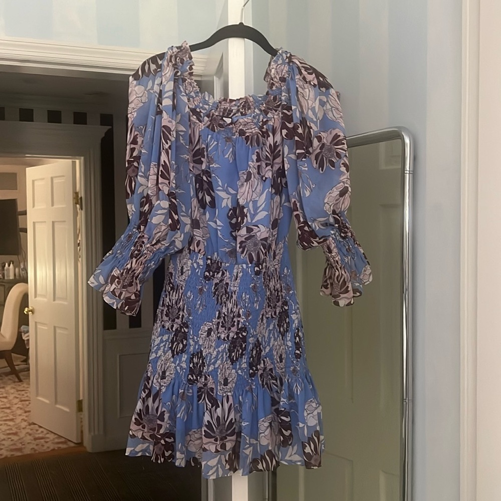 Alexis dress